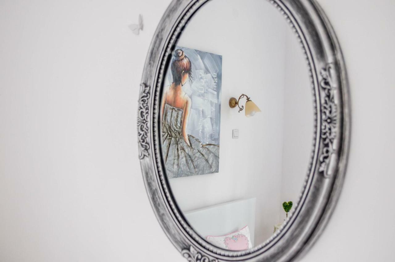 Daire Host Housee Angel's -2 Bedroom, 2 Bathroom In Centre